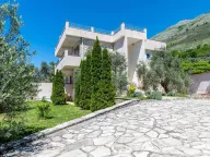 Sale, house, 251m², Katun Reževići, Budva - image 1