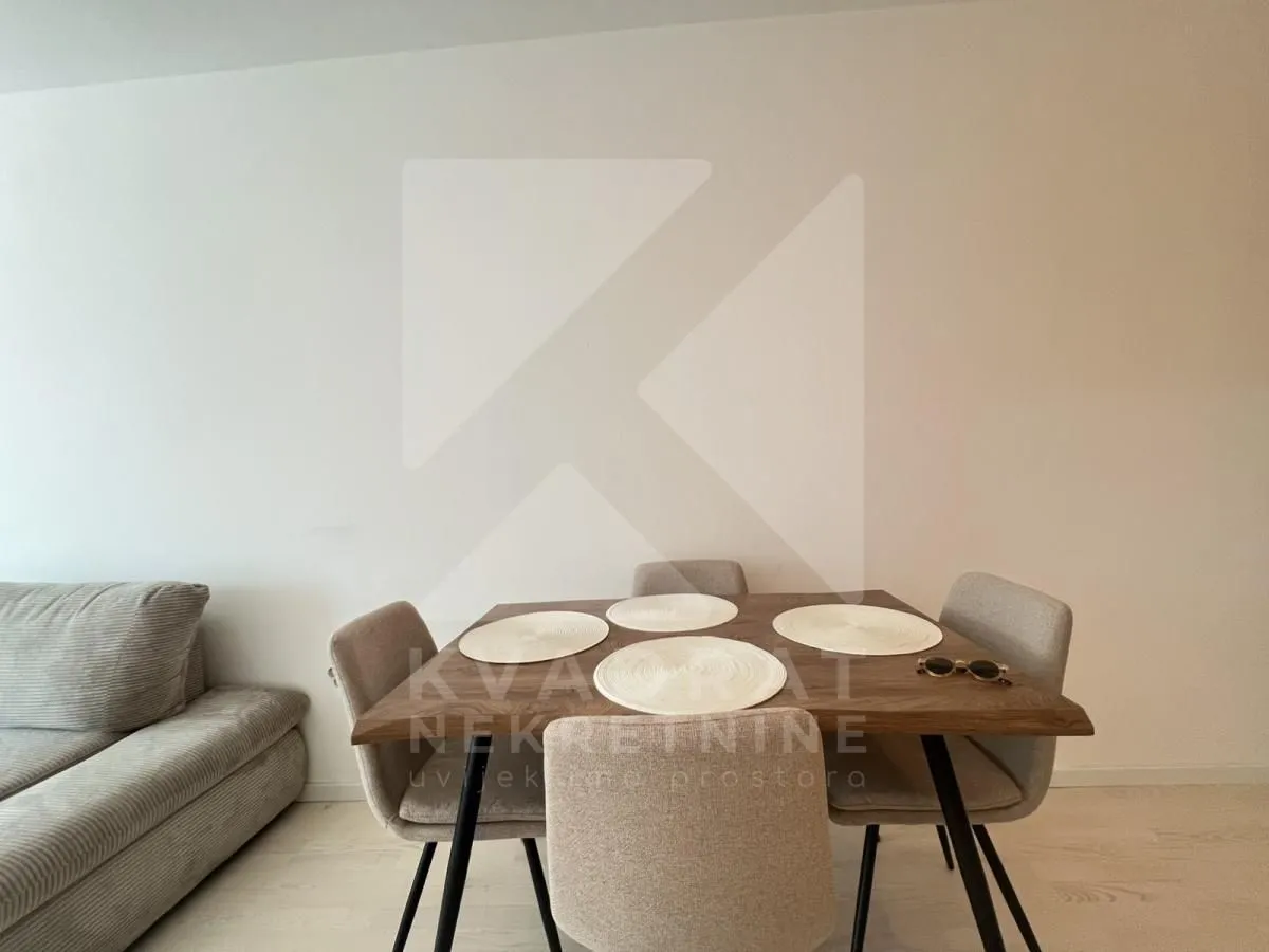 Prodaja, jednosoban stan, 49m², 1 maj, Podgorica