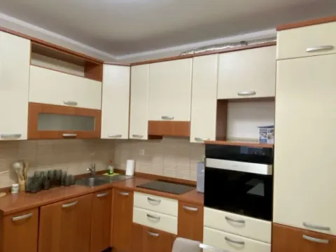 Izdavanje, dvosoban stan, 85m², Preko Morače, Podgorica - image 7