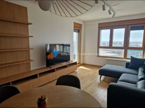 Stan in Novi Beograd Blok 65