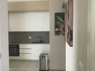 Izdavanje, trosoban stan, 82m², Savski Venac, Beograd - image 5