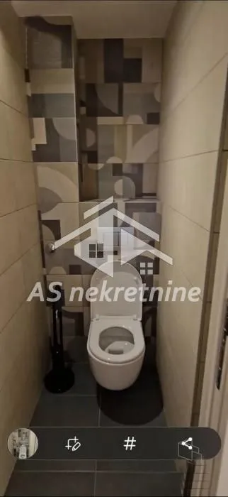 Izdavanje, trosoban stan, 69m², Novi Beograd Sve Podlokacije, Beograd