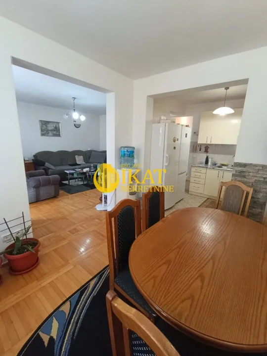 Sale, three bedroom apartment, 83m², Mladenovac, Beograd