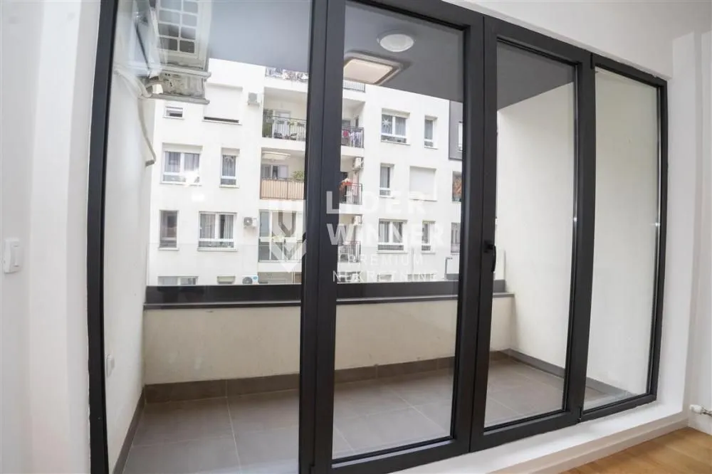 Sale, three bedroom apartment, 67m², Višnjička Banja, Palilula Sve Podlokacije