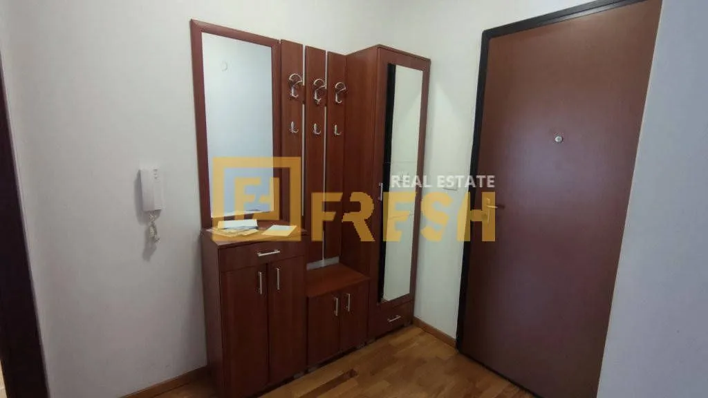 Rent, two bedroom apartment, 72m², City Kvart, Podgorica