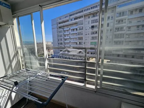 Prodaja, trosoban stan, 101m², Belvil, Beograd - image 16