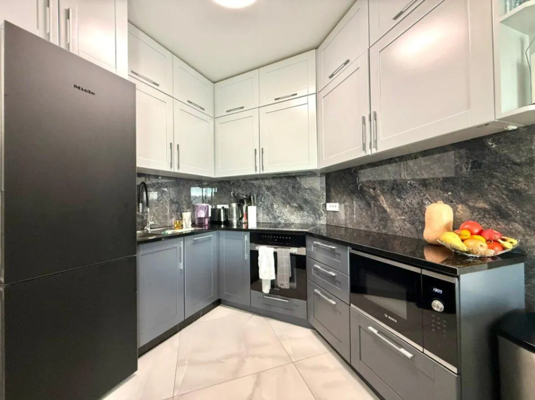 Sale, three bedroom apartment, 86m², Centar, Bar