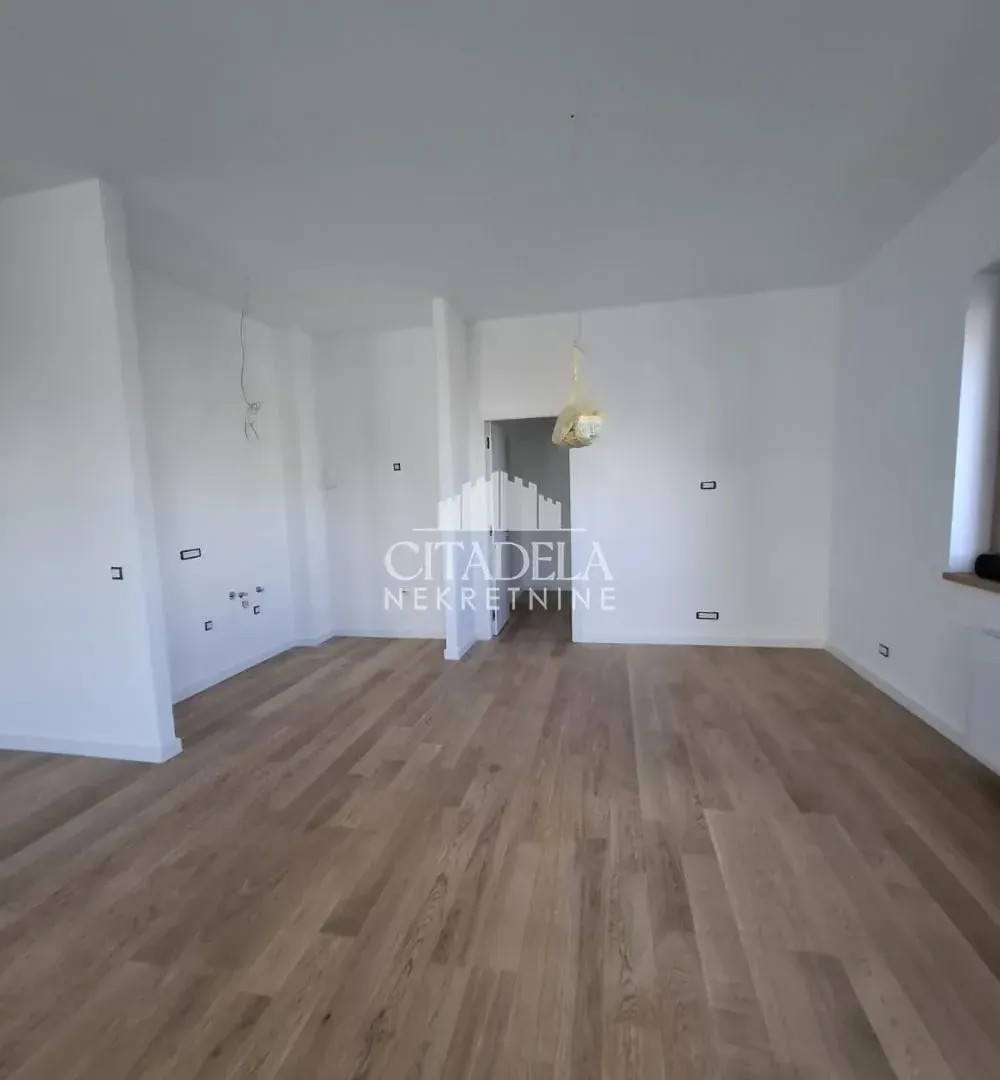 Sale, four bedroom apartment, 125m², Banovo Brdo, Beograd
