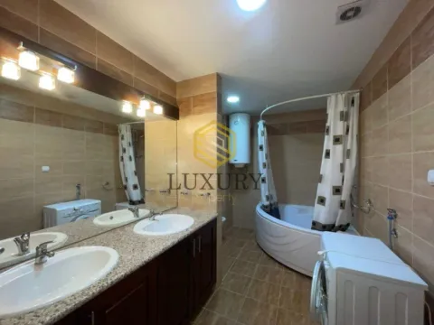 Izdavanje, dvosoban stan, 125m², Gorica C, Podgorica - image 5