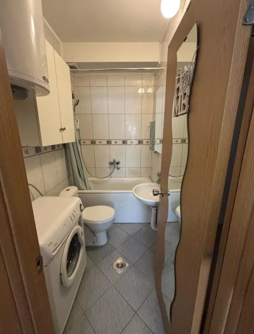 Prodaja, dvosoban stan, 61m², Tološi, Podgorica