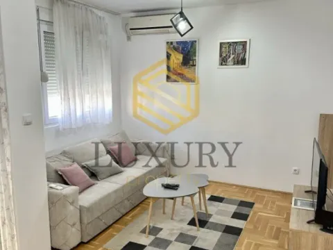 Izdavanje, jednosoban stan, 42m², Zagorič, Podgorica - image 1