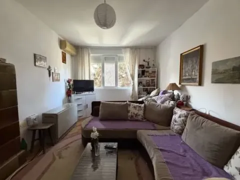 Prodaja, jednosoban stan, 32m², Karaburma, Palilula Sve Podlokacije - image 1