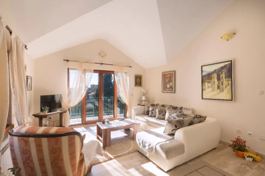 Sale, house, 287m², Lazi, Budva