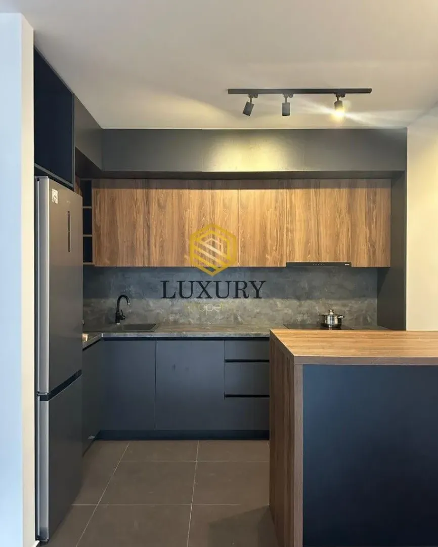 Rent, office space, 73m², Master Kvart, Podgorica
