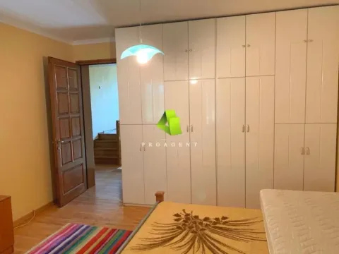 Izdavanje, kuća, 240m², Pantelej, Niš - image 13