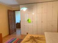 Izdavanje, kuća, 240m², Pantelej, Niš - image 13