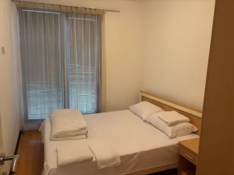 Izdavanje, dvosoban stan, 52m², Centar, Budva - image 11