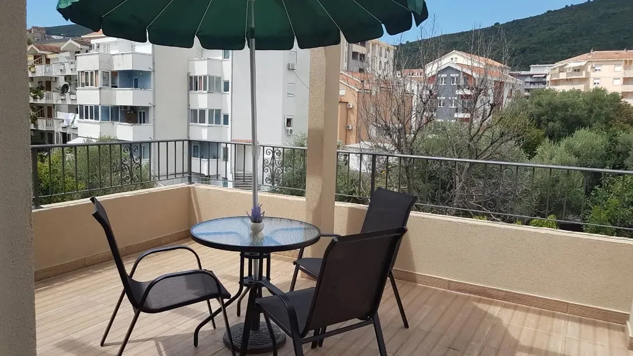 Sale, house, 498m², Centar, Budva