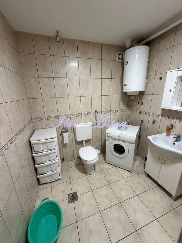 Izdavanje, dvosoban stan, 55m², Karaburma, Palilula Sve Podlokacije