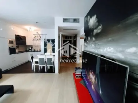 Izdavanje, četvorosoban stan, 105m², Savski Venac, Beograd - image 4