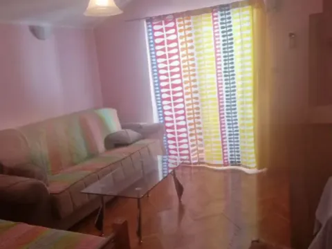 Sale, one bedroom apartment, 35m², Bečići, Budva - image 1