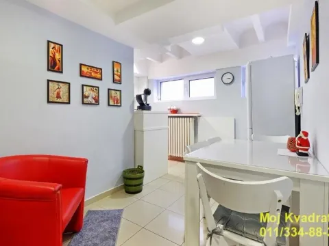 Sale, two bedroom apartment, 50m², Vračar Sve Podlokacije, Beograd - image 8