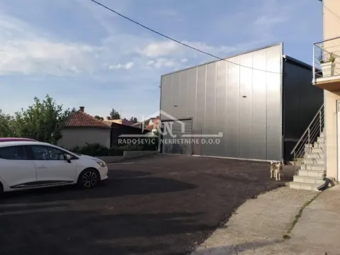 Rent, office space, 192m², Resnik, Beograd - image 4