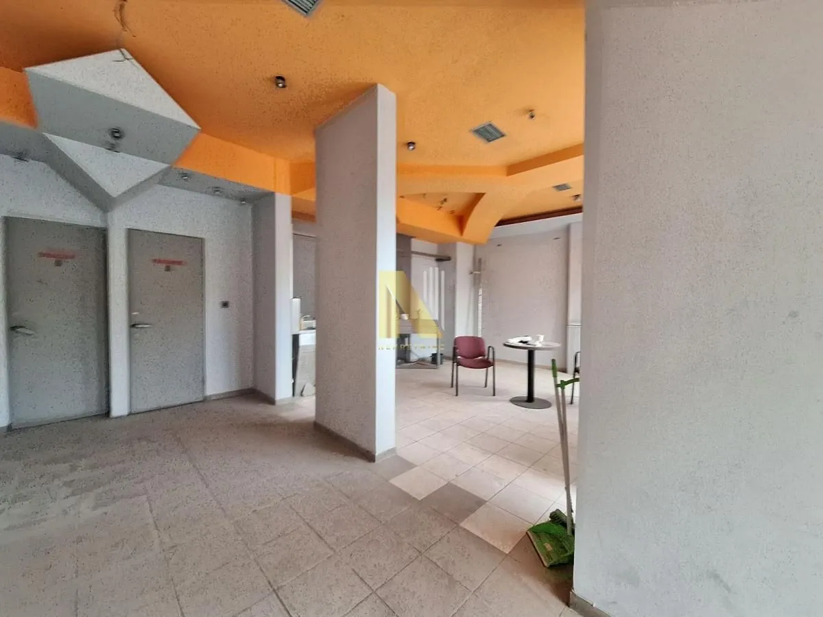 Rent, office space, 66m², Novo naselje, Novi Sad