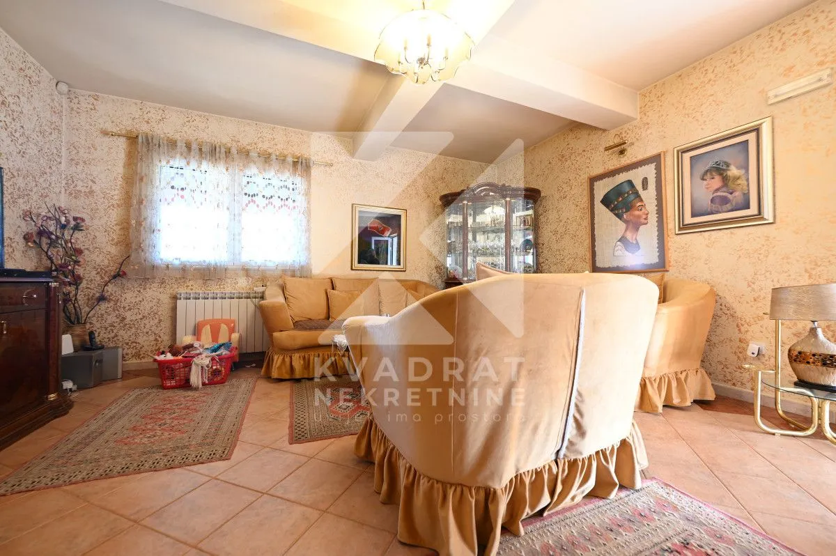 Prodaja, kuća, 250m², Donja Gorica, Podgorica