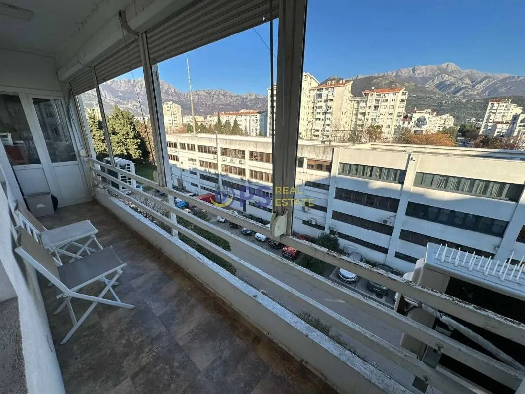 Prodaja, dvosoban stan, 69m², Bar, Crna Gora