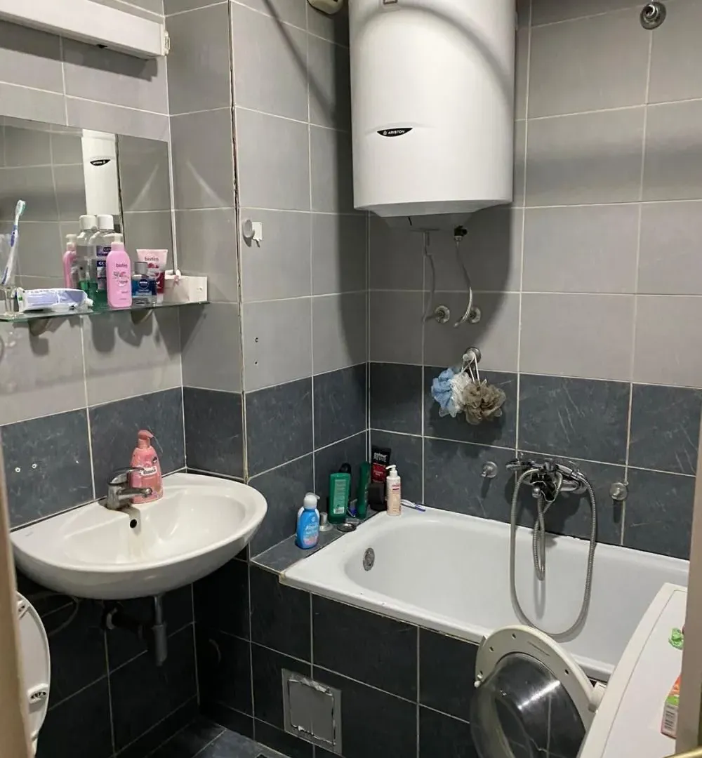 Prodaja, dvosoban stan, 49m², Novi Beograd Blok 61, Novi Beograd Sve Podlokacije