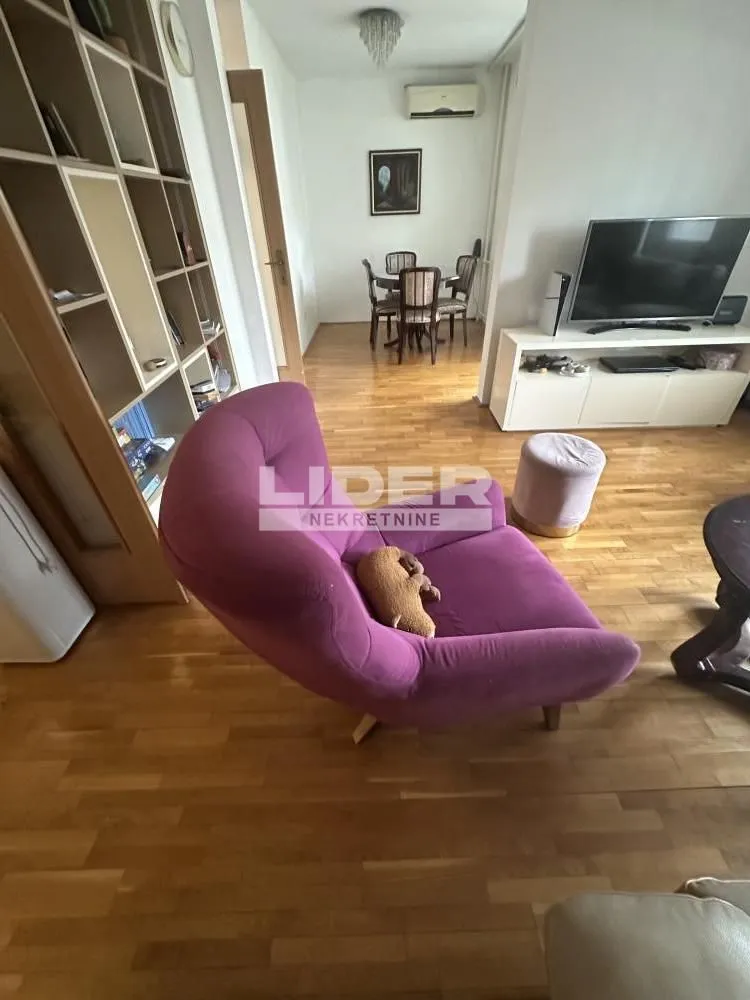 Prodaja, trosoban stan, 69m², Čukarica, Beograd