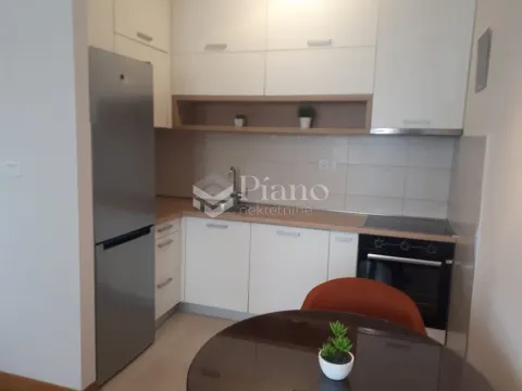 Rent, one bedroom apartment, 42m², City Kvart, Podgorica - image 4