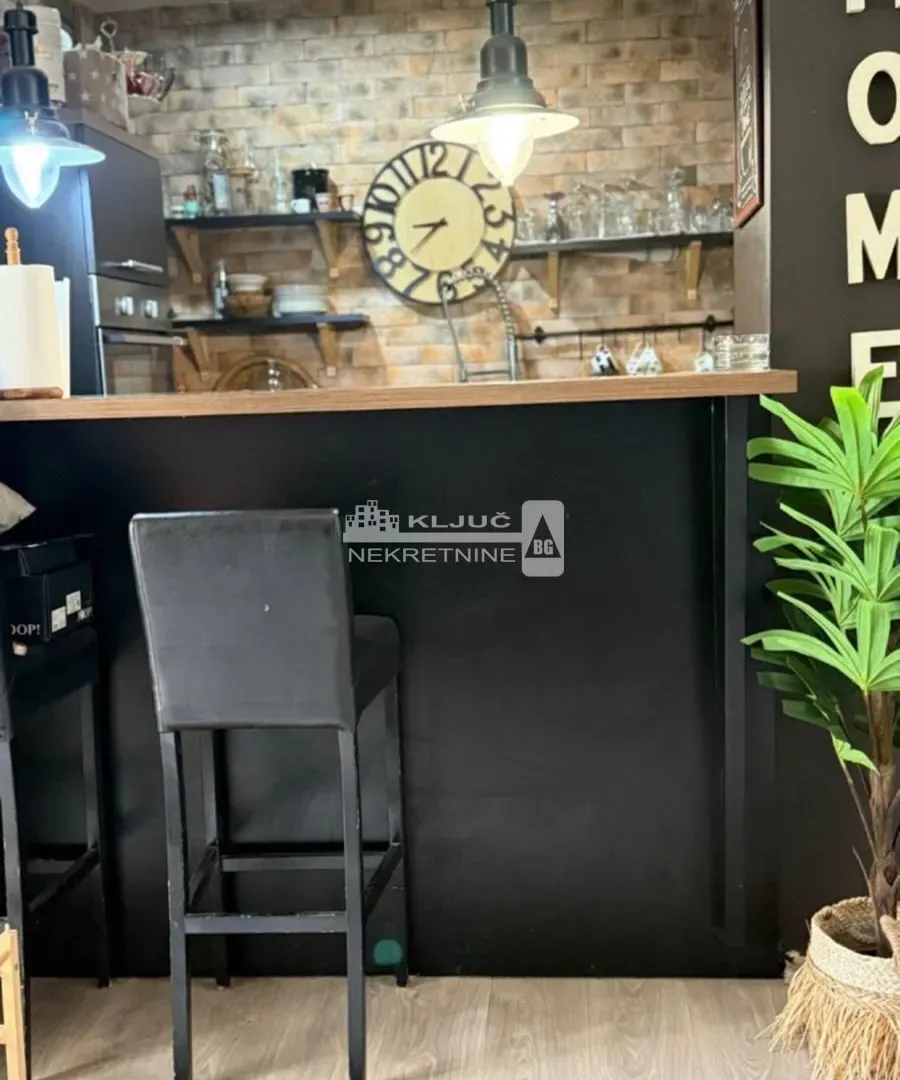 Sale, two bedroom apartment, 87m², Đeram Pijaca, Beograd