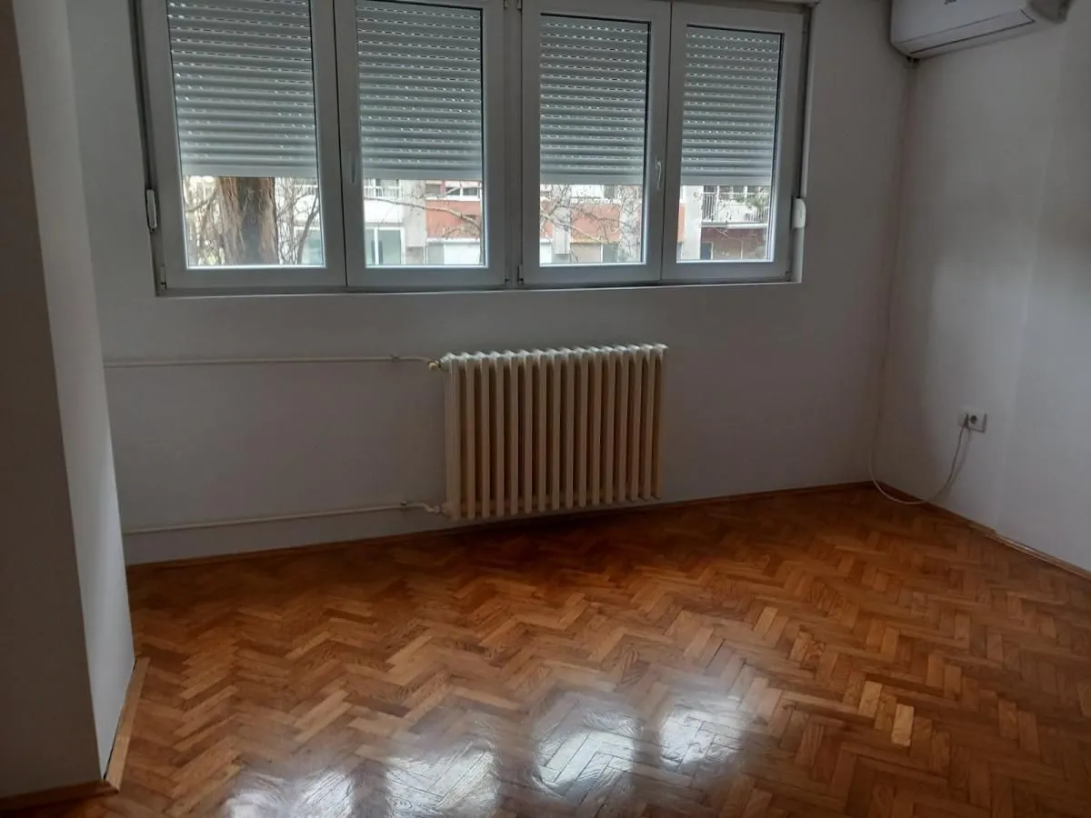 Prodaja, jednosoban stan, 31m², Bulevar Oslobodjenja, Novi Sad Sve Podlokacije