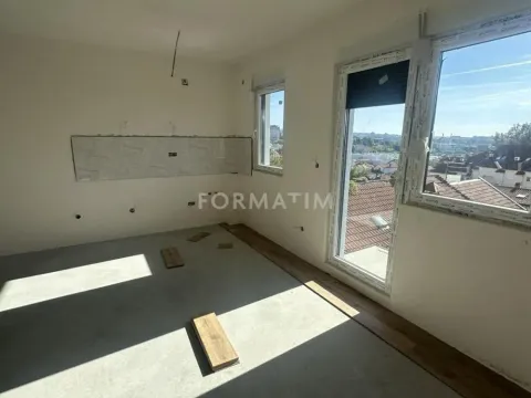 Three Bedroom Apartment for Sale, 68m2, Cvetkova Pijaca, Zvezdara, Beograd