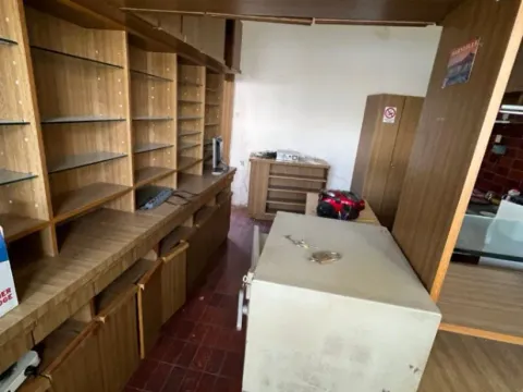 Izdavanje, poslovni prostor, 50m², Sutomore, Bar - image 6