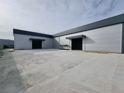 Rent, office space, 1000m², Donja Gorica, Podgorica - image 2