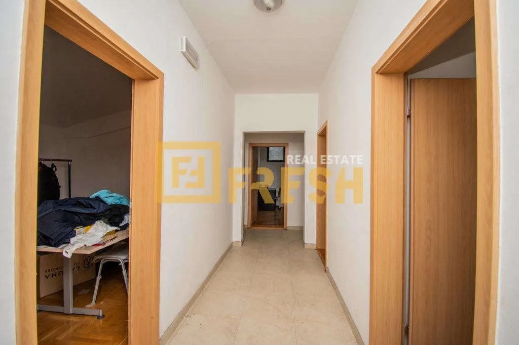 Sale, office space, 400m², Ostalo, Podgorica