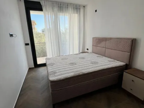 Rent, two bedroom apartment, 85m², Šušanj, Bar - image 6