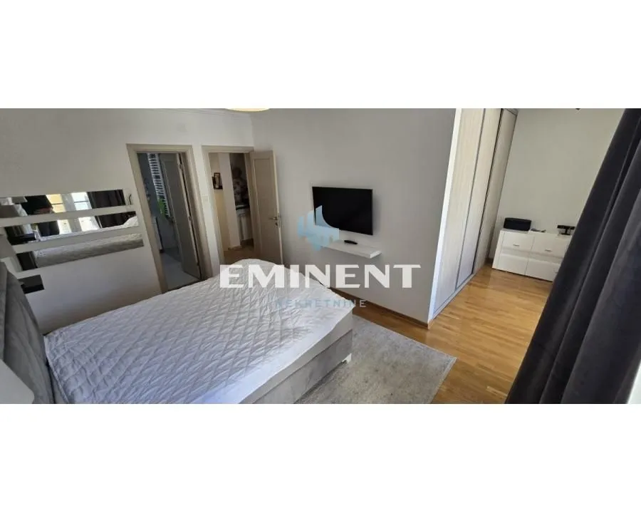 Prodaja, kuća, 300m², Savski Venac, Beograd