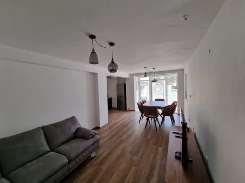 Prodaja, dvosoban stan, 76m², Prčanj, Kotor - image 15