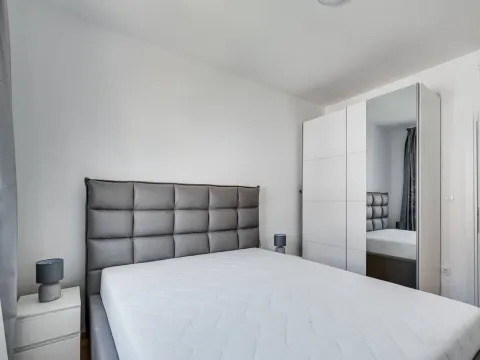 Rent, two bedroom apartment, 60m², Centar, Budva - image 7