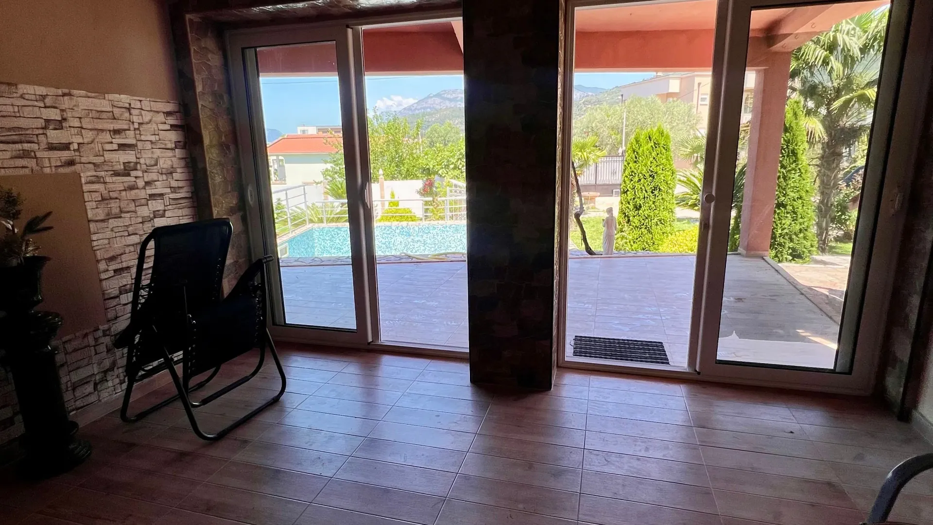 Sale, house, 204m², Stari Bar, Bar