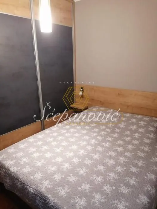 Prodaja, četvorosoban stan, 75m², Telep severni, Novi Sad Sve Podlokacije