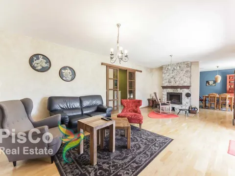 Prodaja, kuća, 200m², Tološi, Podgorica - image 5