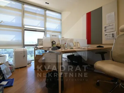 Izdavanje, poslovni prostor, 130m², Momišići, Podgorica - image 7