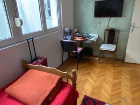 Izdavanje, dvosoban stan, 80m², Zabjelo, Podgorica - image 9