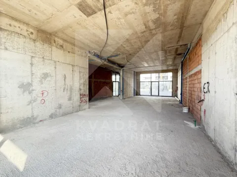 Rent, office space, 379m², Stari Aerodrom, Podgorica - image 5