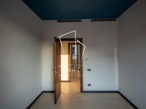 Sale, four bedroom apartment, 150m², Kalenić Pijaca, Vračar Sve Podlokacije - image 7